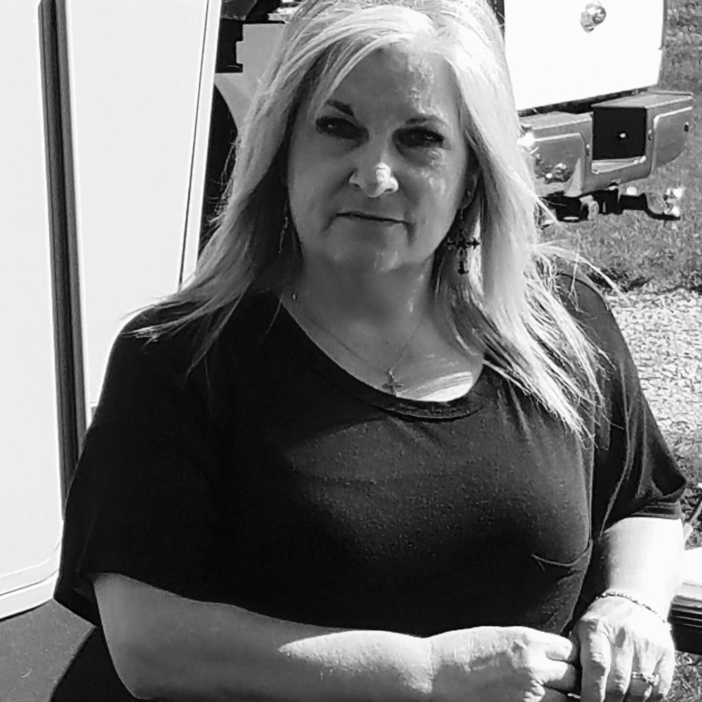 Meet your Posher, Pamela